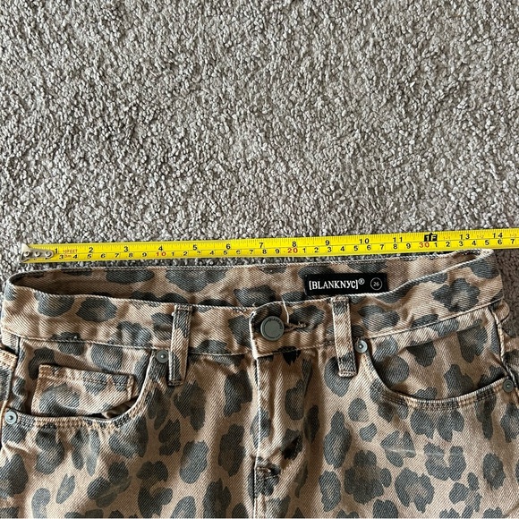 Cheetah Print Skirt! - Picture 3 of 5
